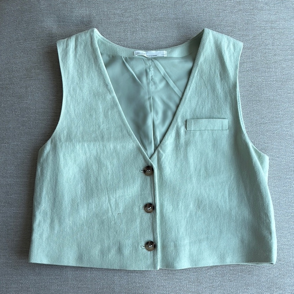 Oak+Fort Women's Sleeveless Mint Green Vest